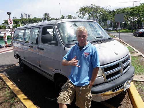 Honolulu shuttle van service